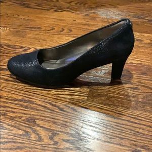 Easy spirit low heel